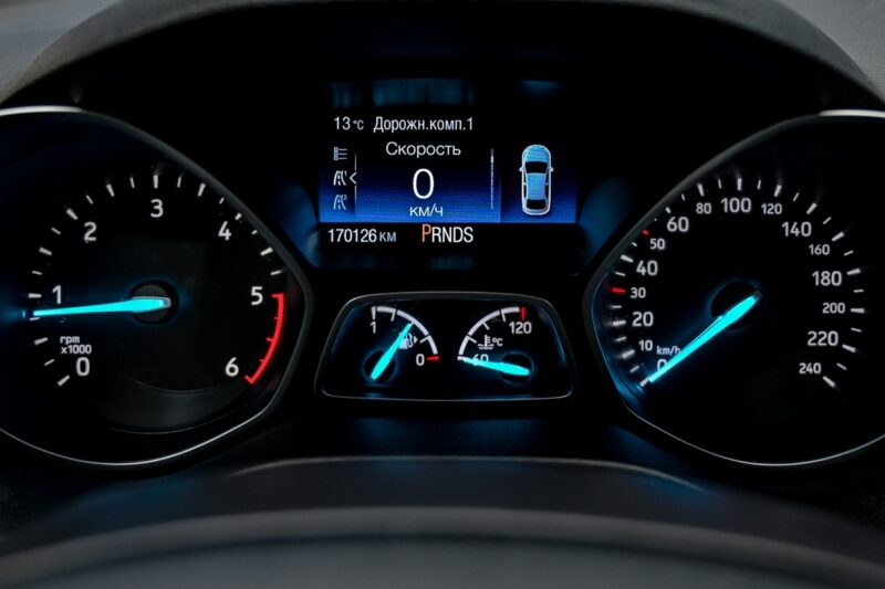 Ford Kuga 2017 8/14