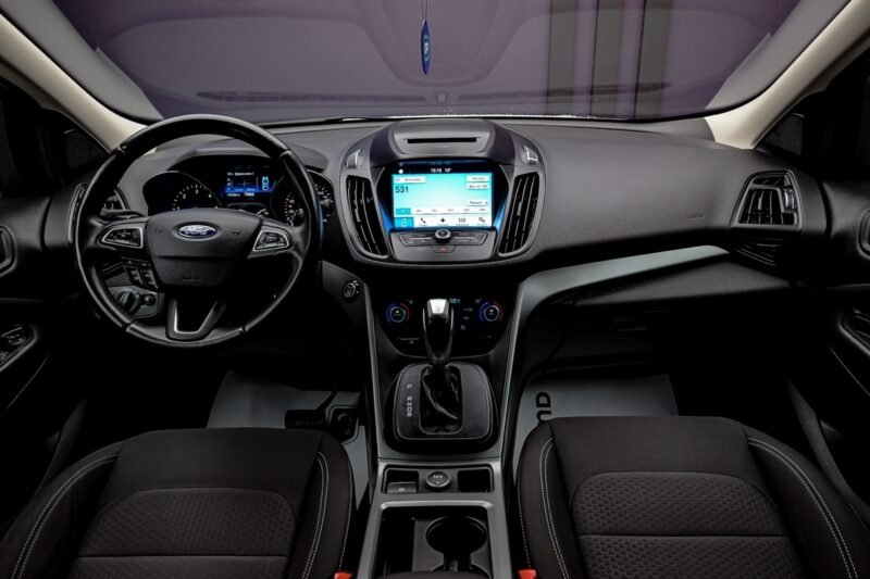 Ford Kuga 2017 5/14