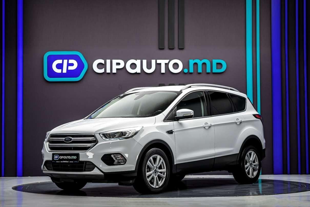 Ford Kuga 2017 - 170 000 км - Дизель - Automată