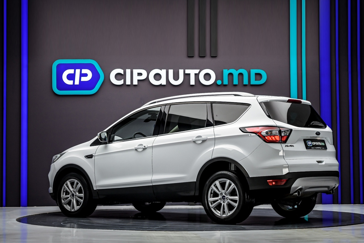 Ford Kuga 2017 2/14