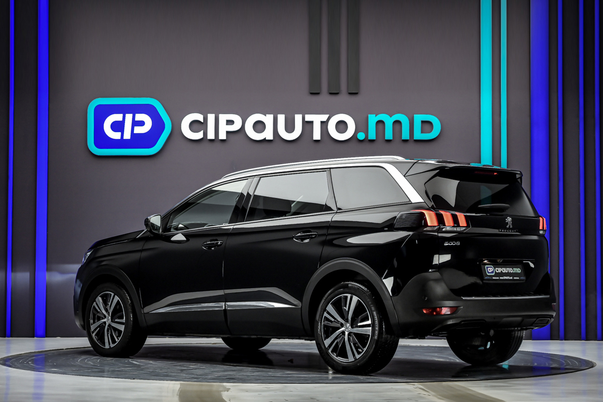 Peugeot 5008 2019 2/15