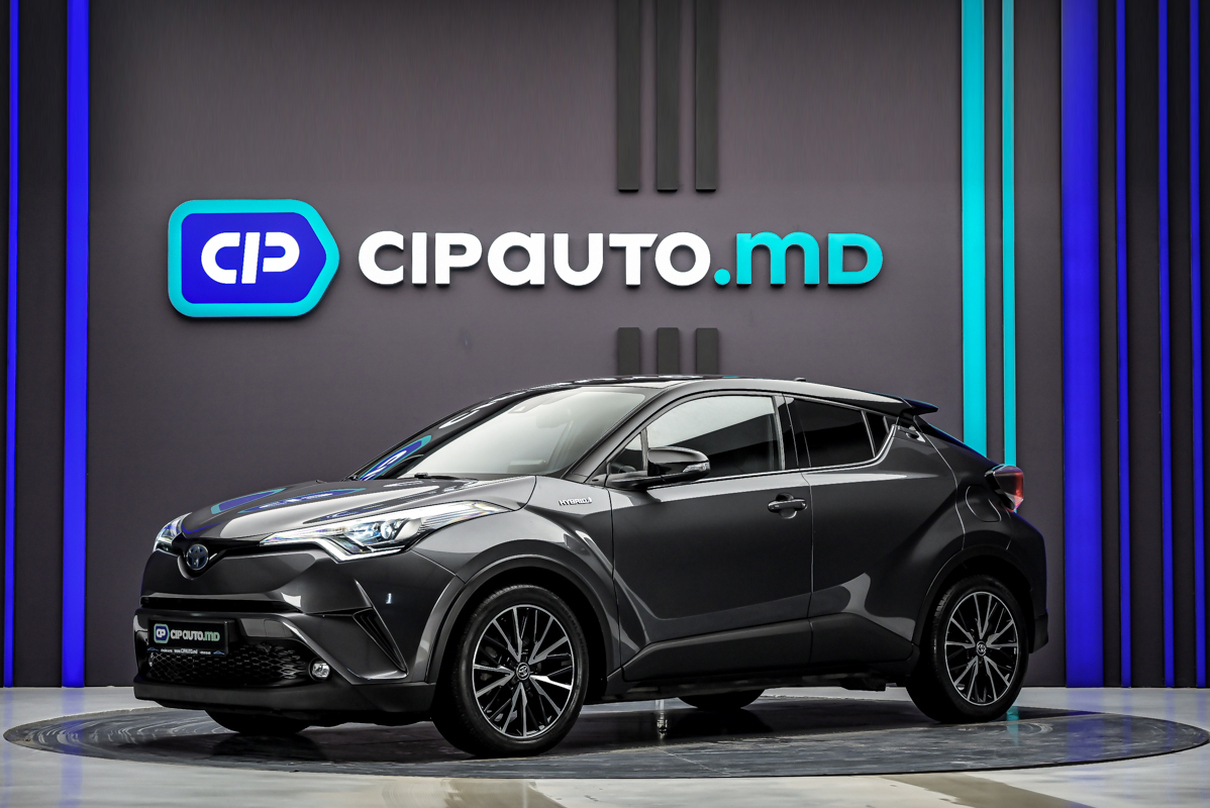 Toyota C-HR 2018 - 109 000 км - Гибрид - Automată