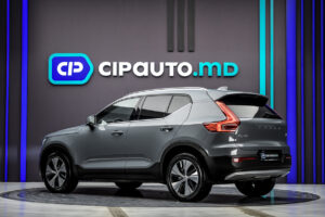 Volvo XC40 2022 2/16