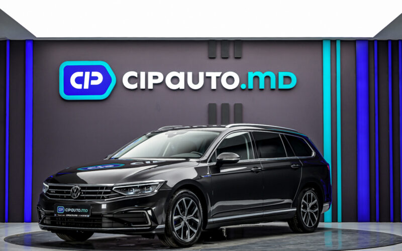 Volkswagen Passat 2020 - 153 000 km - Plug-in Hybrid - Automată