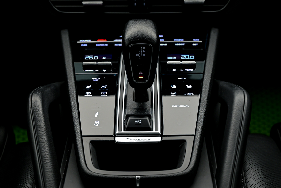 Porsche Cayenne 2019 11/16