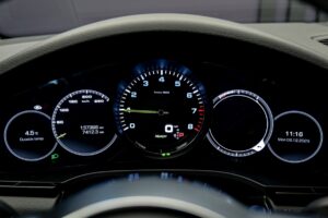 Porsche Cayenne 2019 8/16