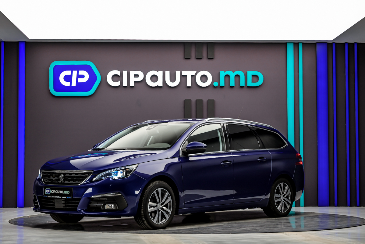 Peugeot 308 2018 - 200 000 km - Diesel - Automată