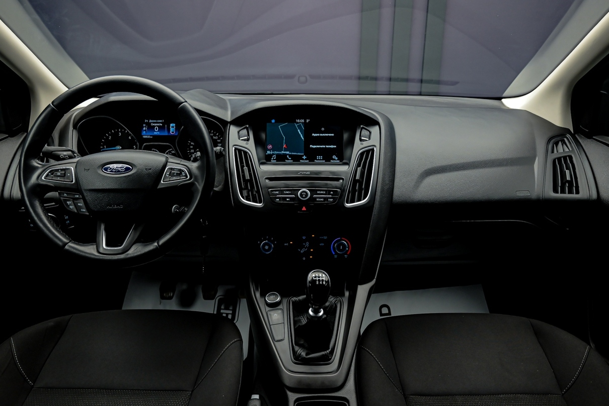 Ford Focus 2017 5/13