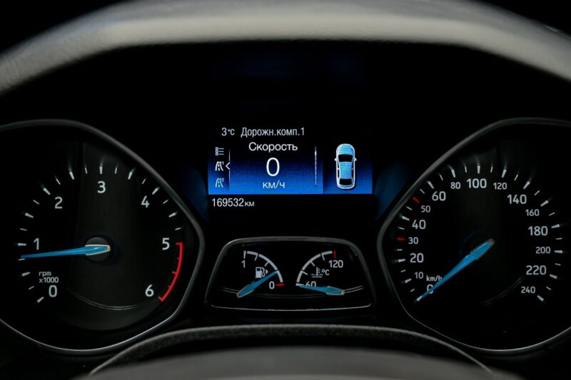 Ford Focus 2017 8/13