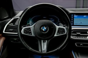 BMW X5 45e2019 9/17