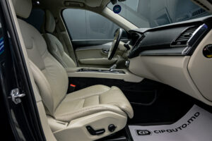 Volvo XC90 2019 6/17