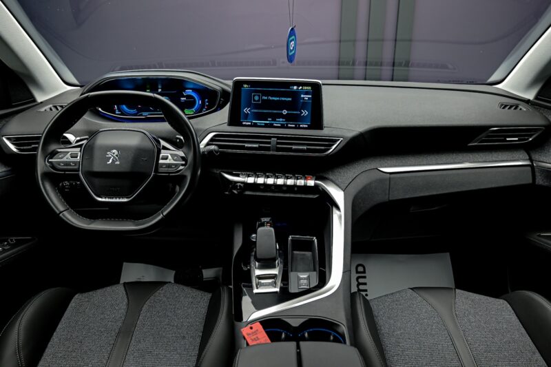 Peugeot 3008 2020 5/15