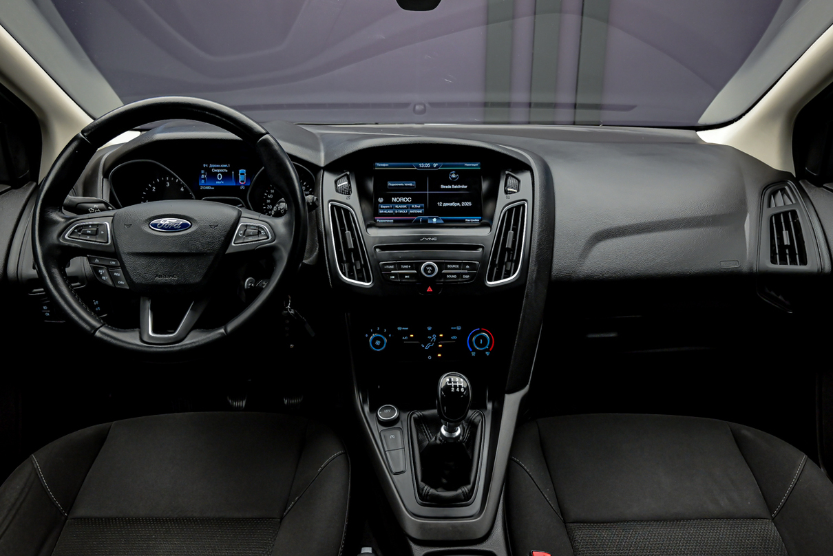 Ford Focus 2016 5/13
