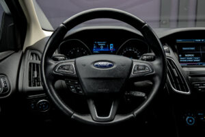 Ford Focus 2016 9/13