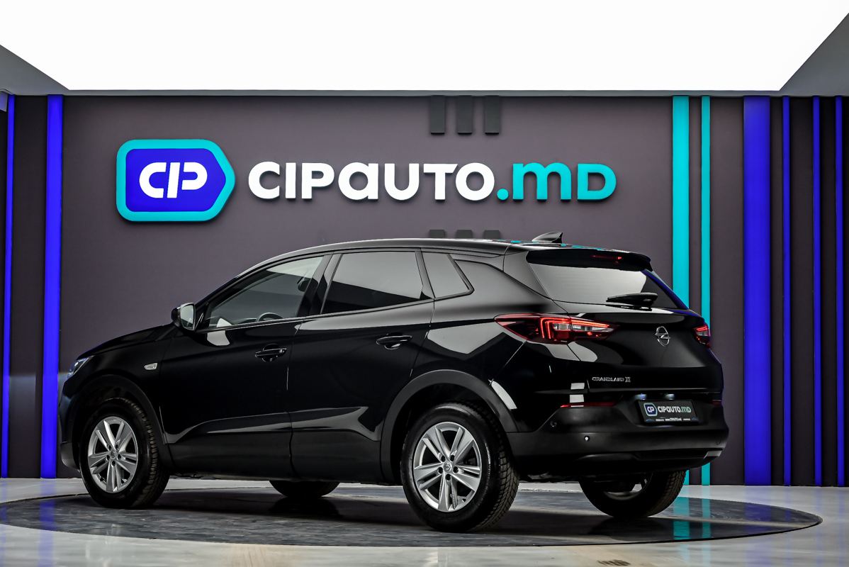Opel Grandland X 2020 2/16