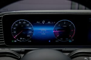 Mercedes-Benz GLE 2023 8/16