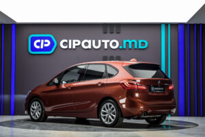 BMW 2 Series Active Tourer 2021 2/14