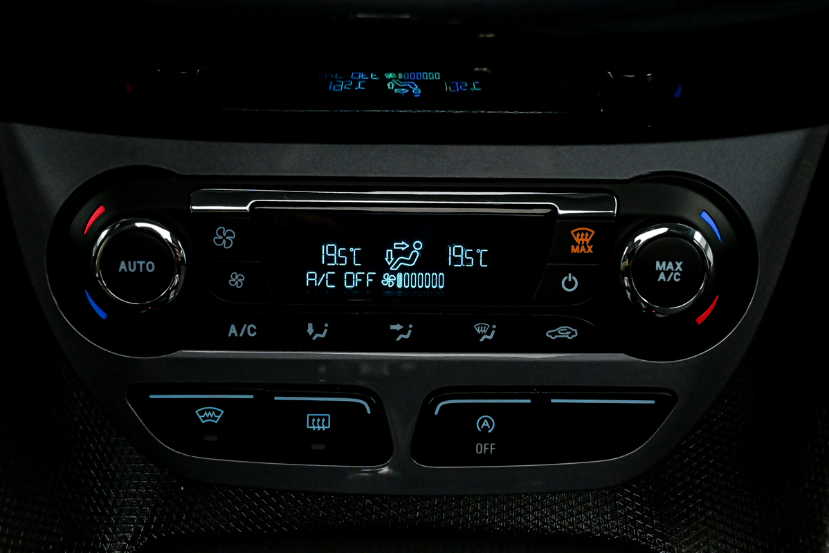 Ford Tourneo Connect 2016 12/15