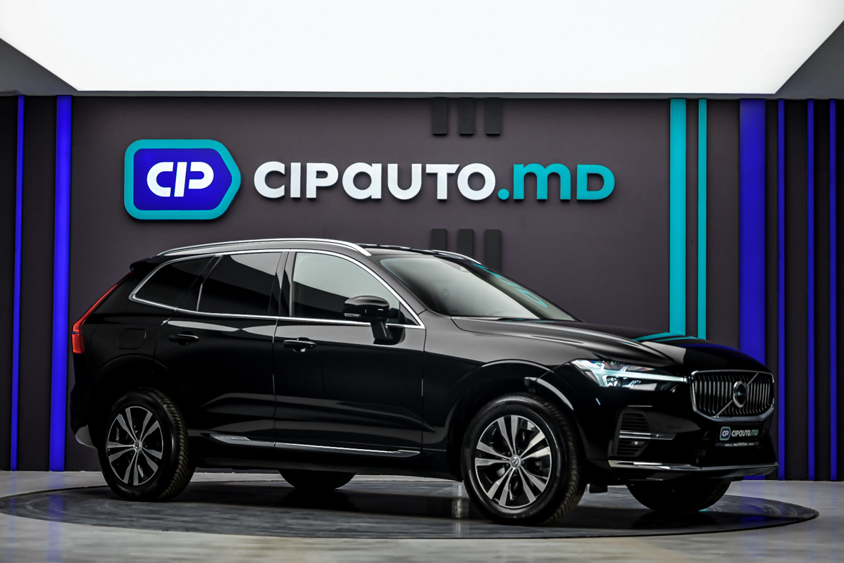 Volvo XC60 2021 4/14