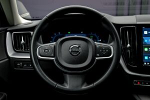 Volvo XC60 2021 9/14