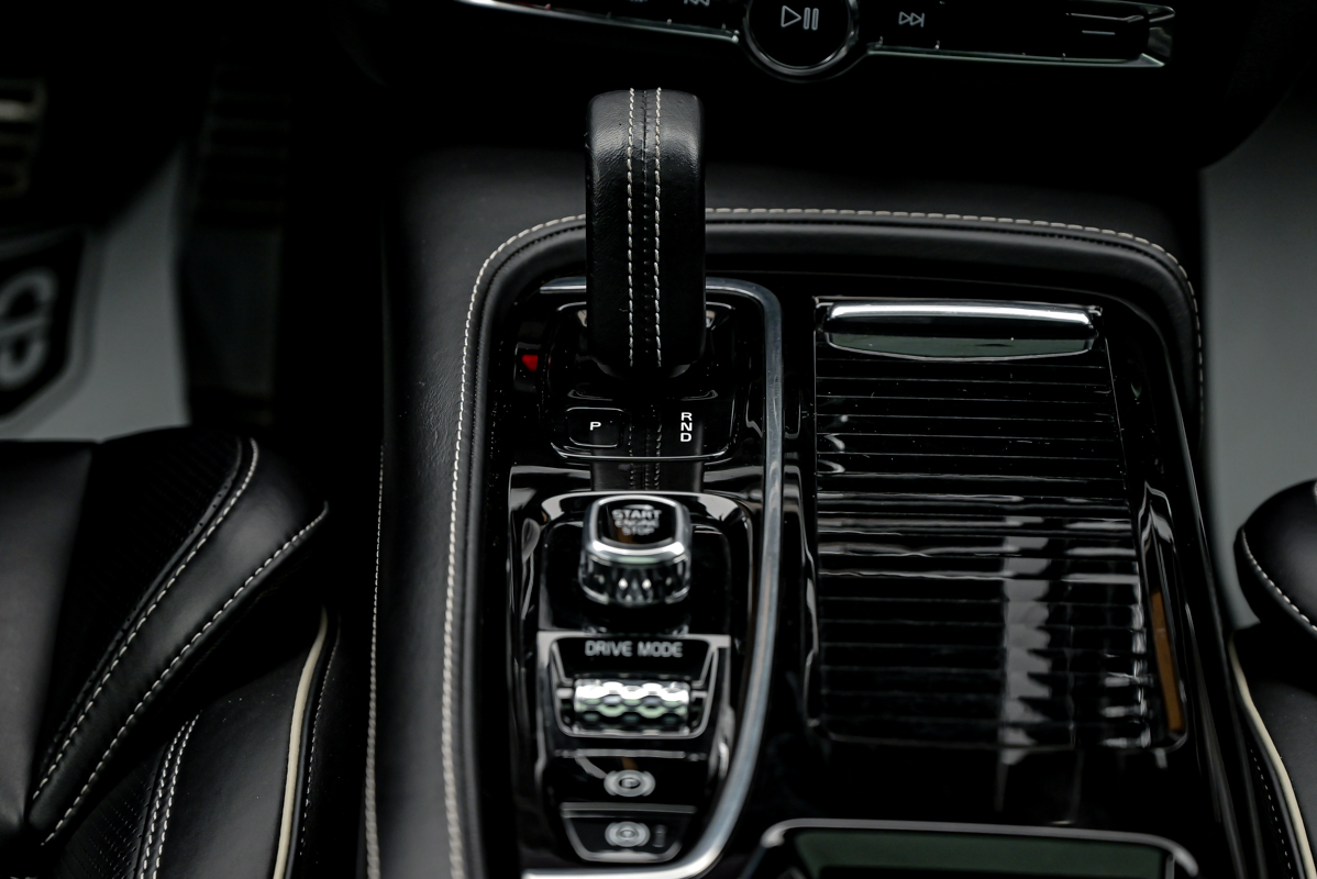 Volvo S90 2019 11/16