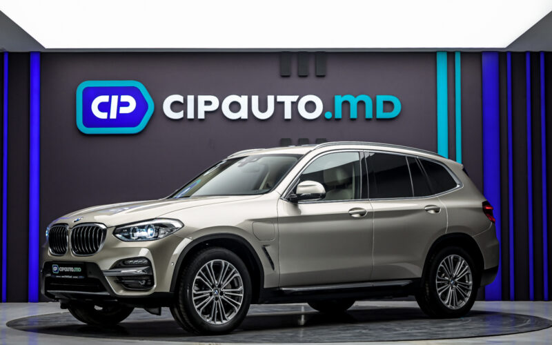 BMW X3 2020 - 114 000 km - Plug-in Hybrid - Automată