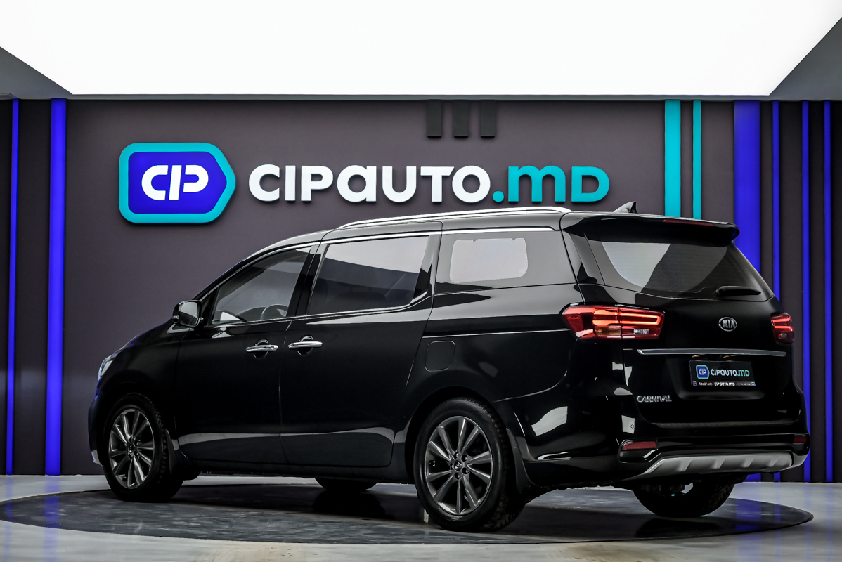Kia Carnival 2018 2/15