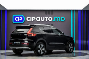 Volvo XC40 2020 3/14