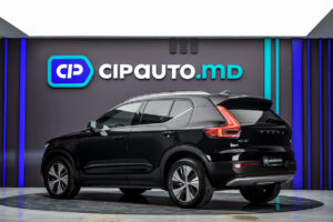 Volvo XC40 2020 2/14