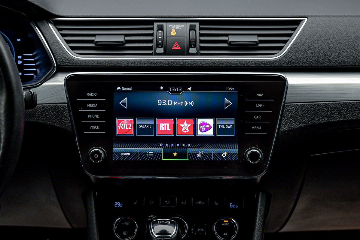 Skoda Superb iV2021 10/16