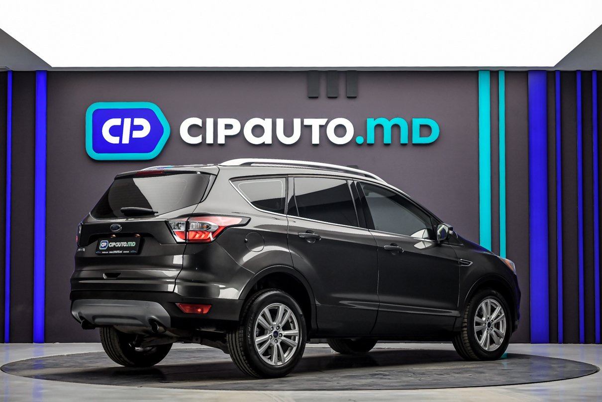 Ford Kuga 2017 3/14