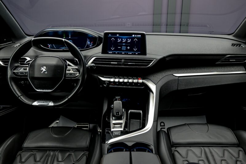 Peugeot 5008 2019 5/16