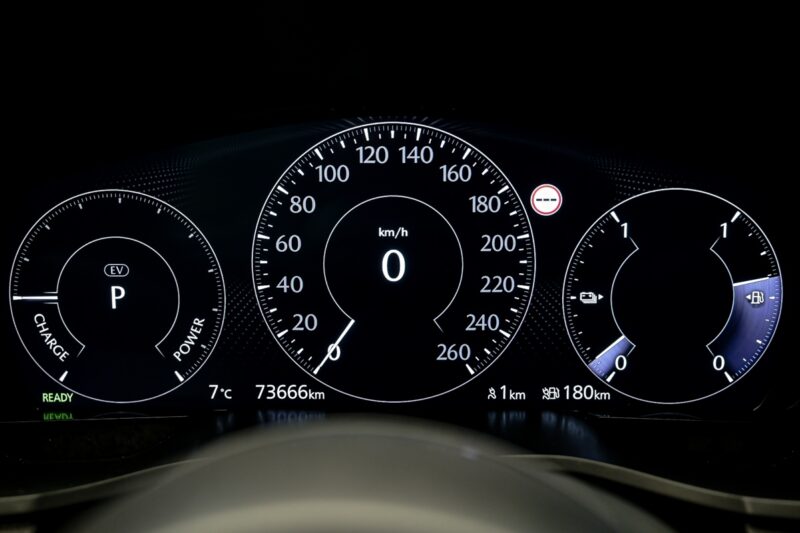 Mazda CX-60 2023 8/17