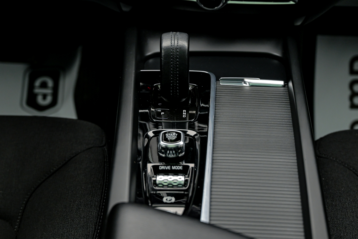 Volvo XC60 2021 11/14