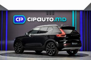 Volvo XC40 2021 2/15