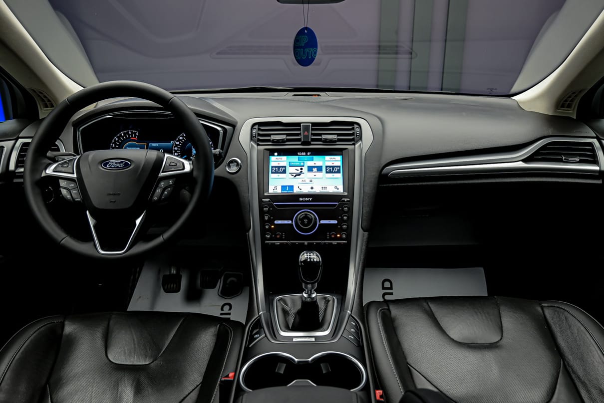 Ford Mondeo 2017 5/13