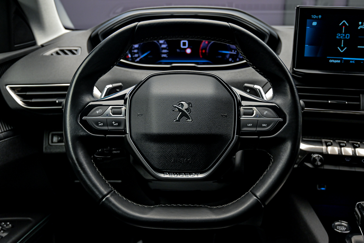 Peugeot 5008 2022 10/15