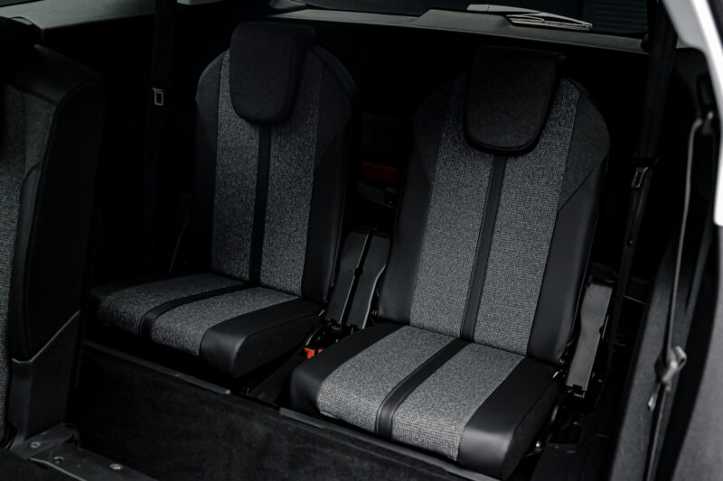 Peugeot 5008 2018 8/16