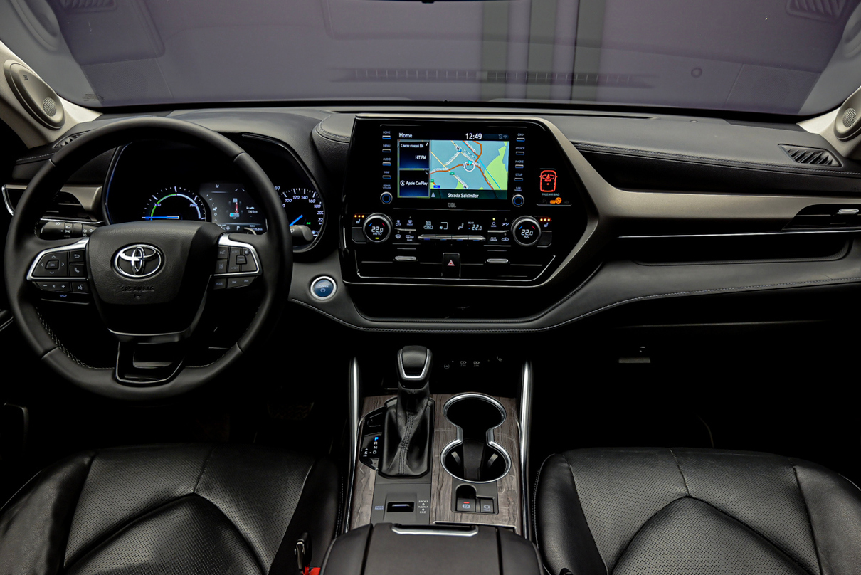 Toyota Highlander 2021 5/16