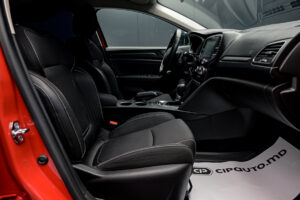 Renault Megane 2018 6/14