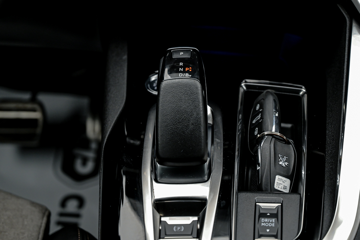 Peugeot 3008 2021 11/16