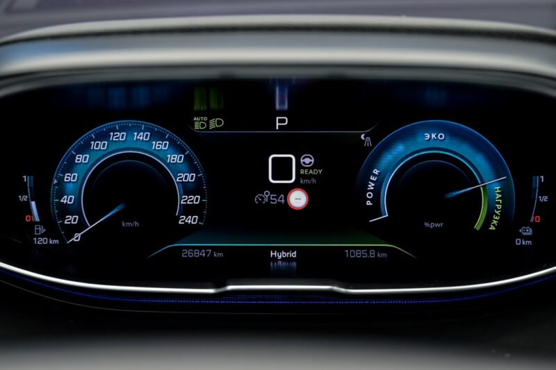 Peugeot 3008 2021 8/16