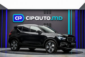 Volvo XC40 2022 4/14