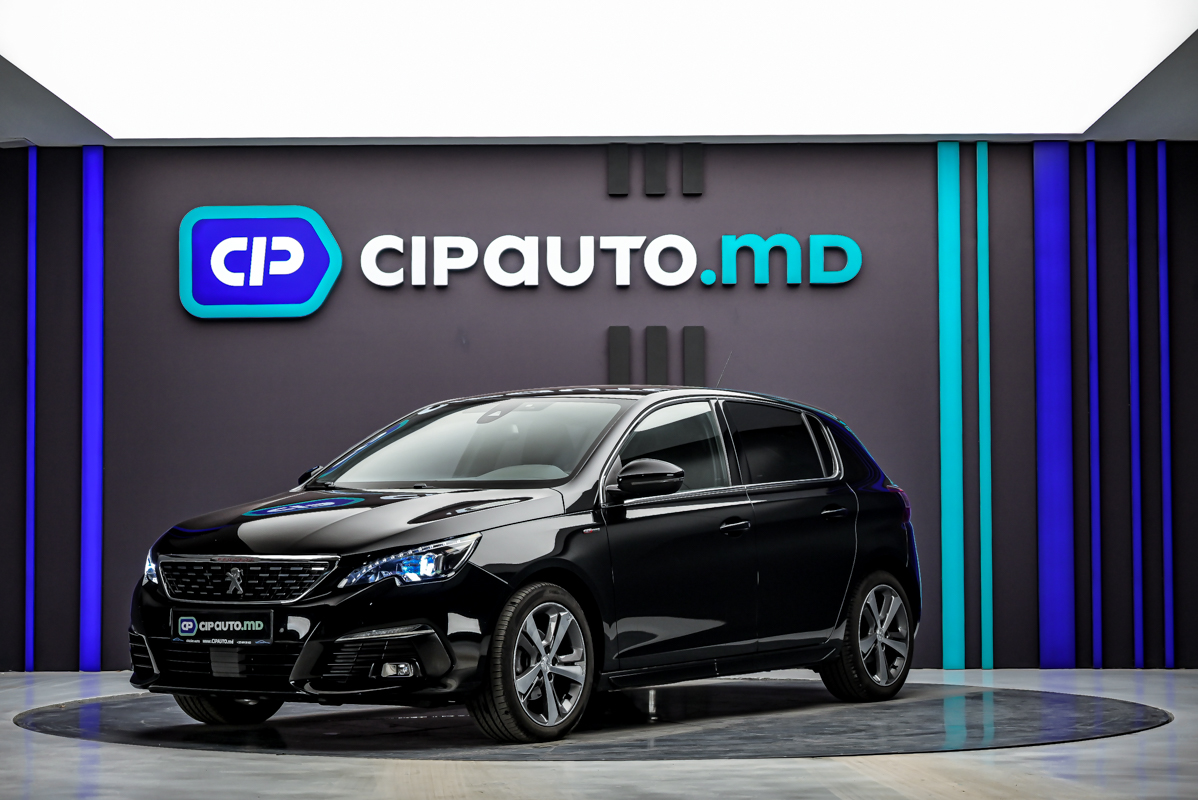 Peugeot 308 2020 - 129 000 km - Benzina - Automată