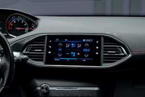 Peugeot 308 2020 10/15