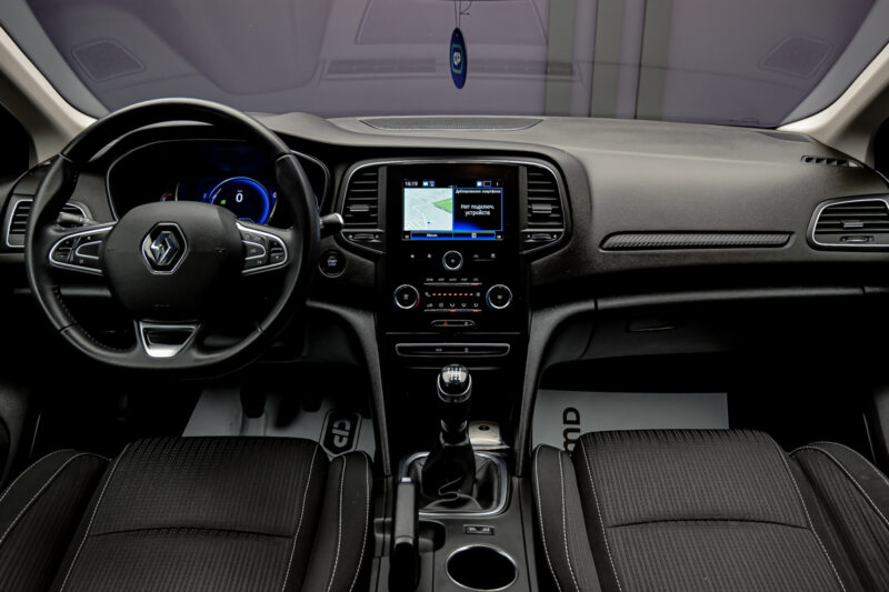 Renault Megane 2019 5/12