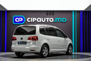 Volkswagen Touran 2015 3/14