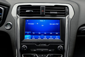 Ford Mondeo 2020 10/13