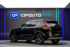 Volvo XC40 2020 2/14