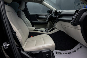 Volvo XC40 2020 6/14